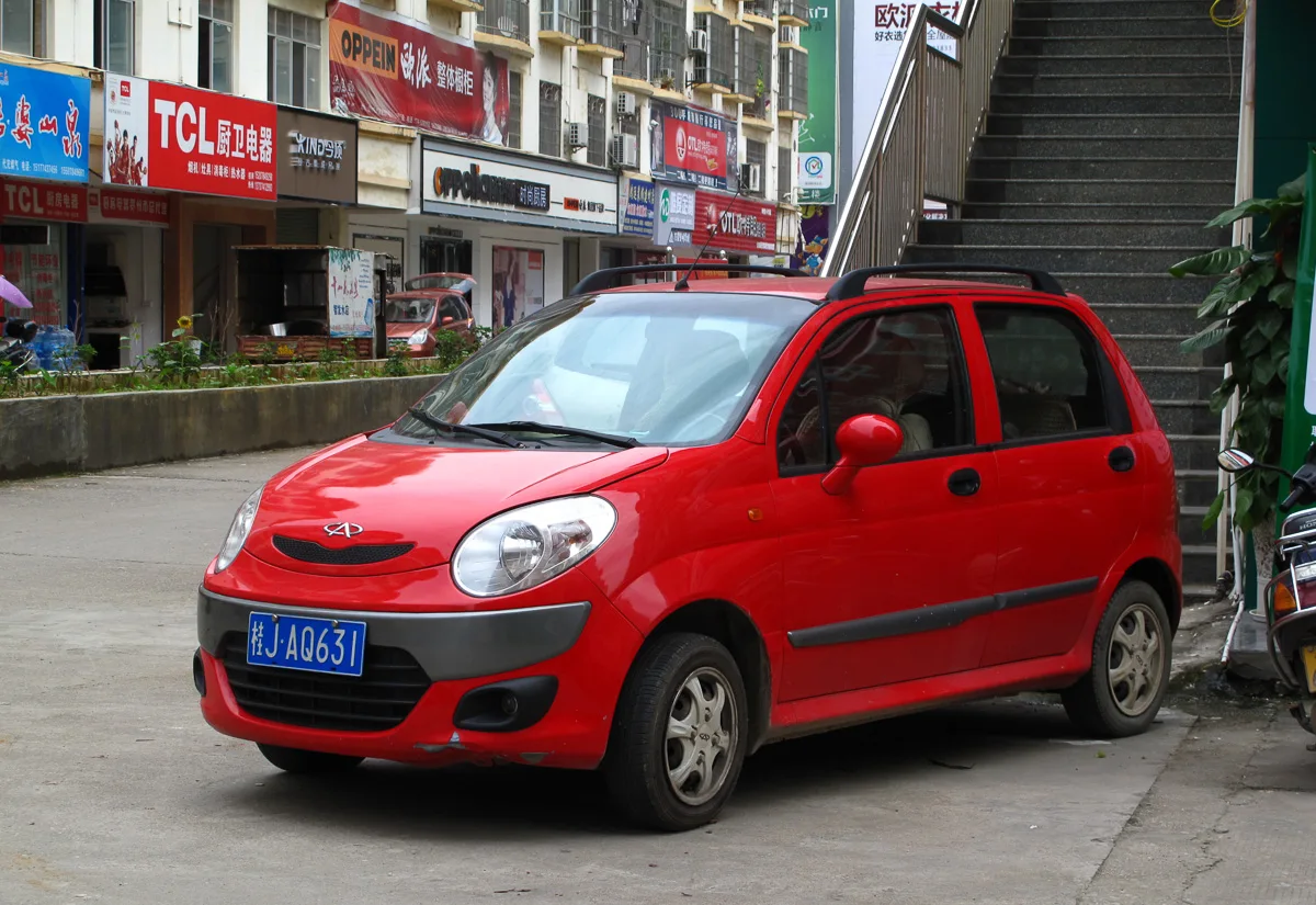 A Chery QQ, the original nameplate that the new Chery Q revives