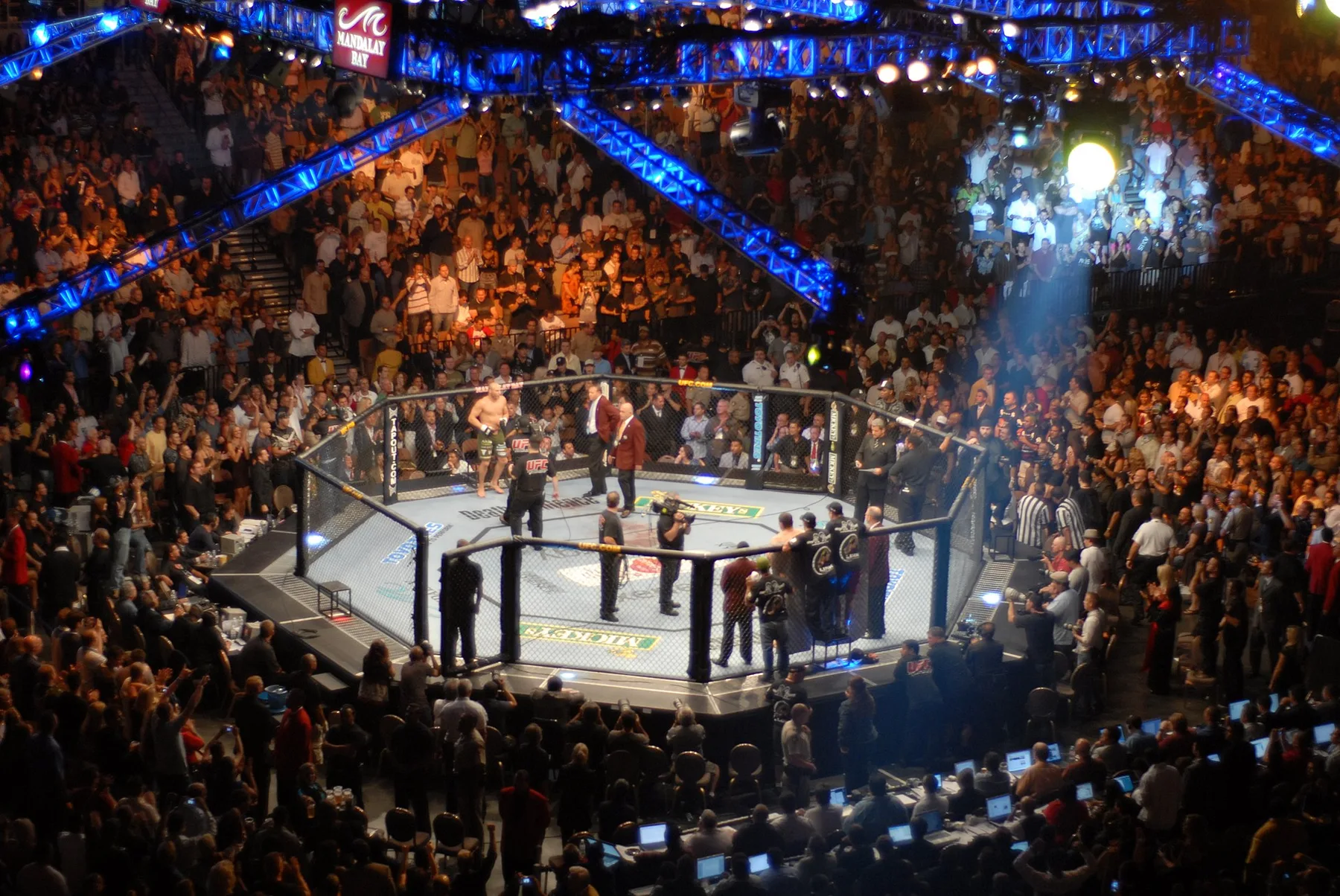 UFC schedule in Pakistan time: UFC 332 Silva vs Wang main card 5am Sunday 4 October