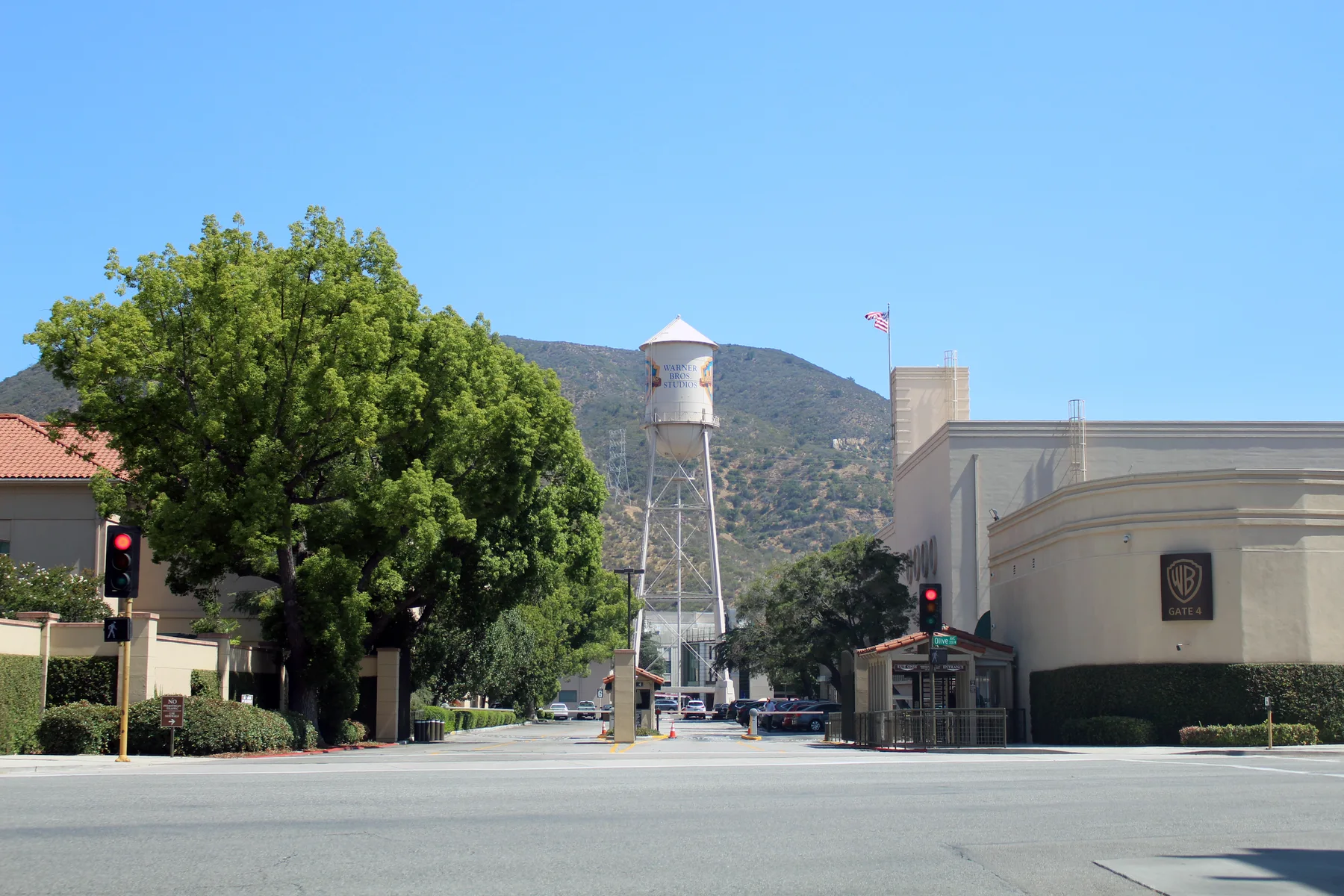 Paramount settles with 12 states, clearing the $110bn Warner Bros deal in about two weeks