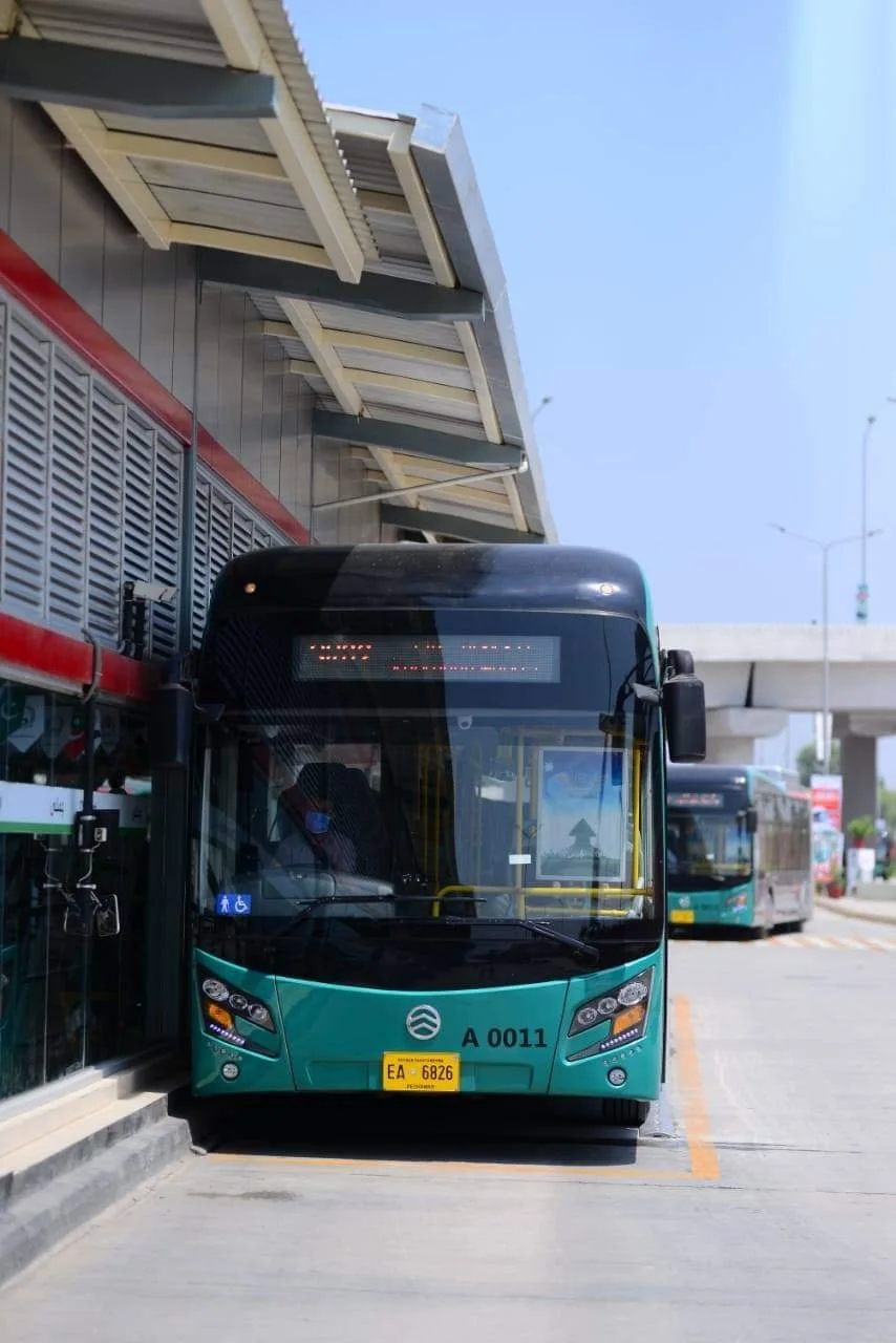 Peshawar Pink Bus for women: 21 km BRT route, 18 stations, fare 25% lower