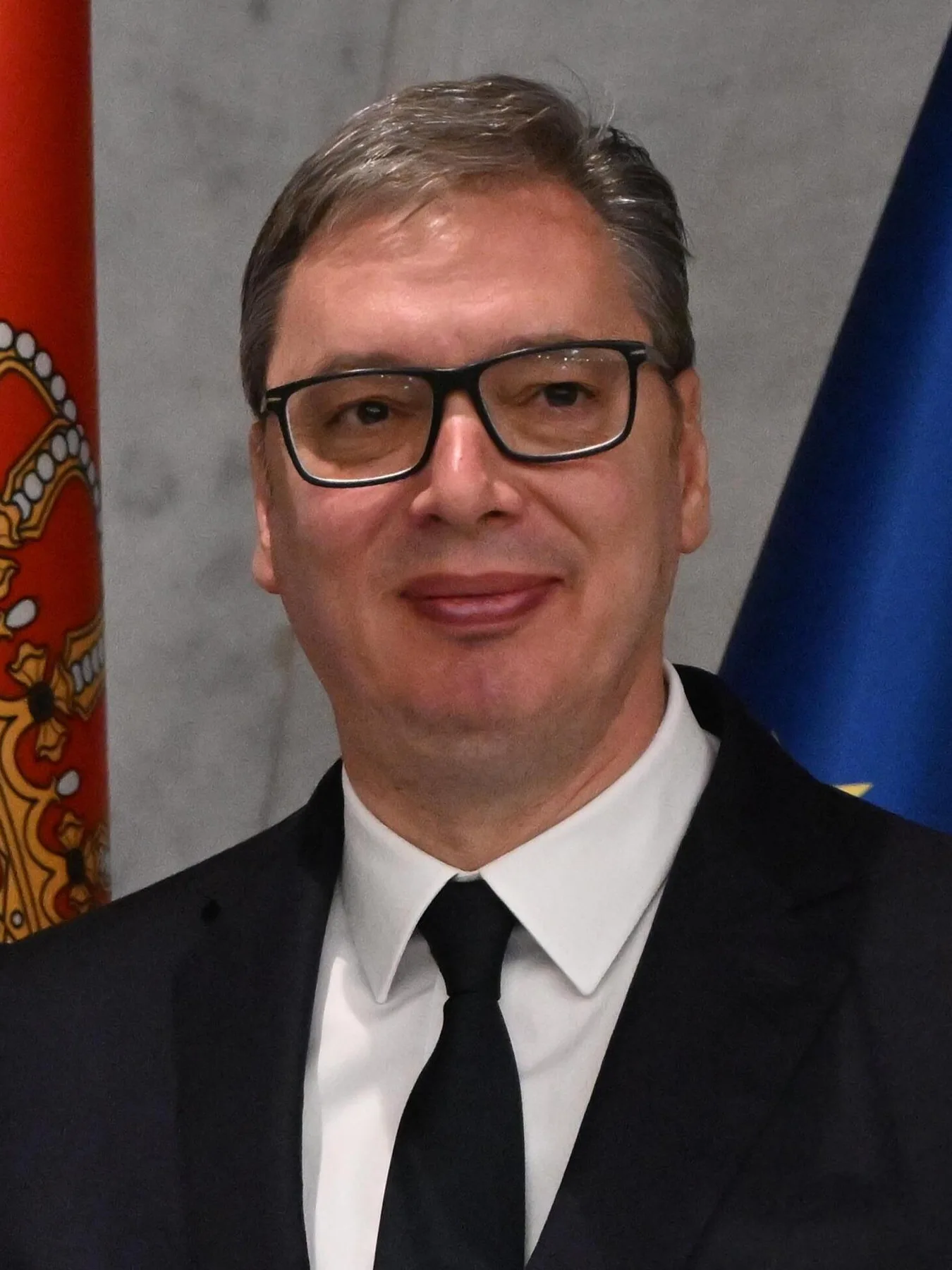 Serbia election today: Vucic's SNS 47%, students 40% in last poll; polls close at midnight PKT